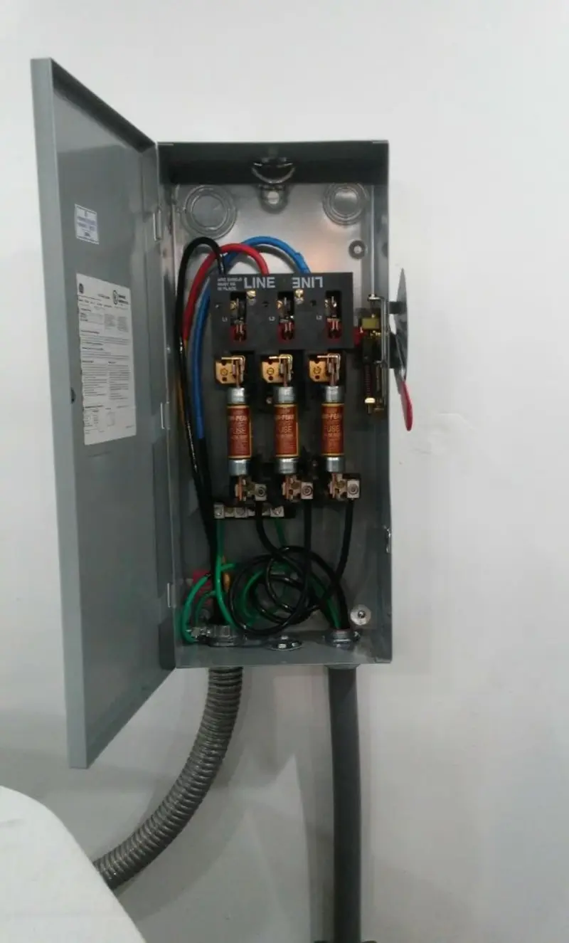 Three-phase disconnect switch installed for Electrical Wiring & Rewiring in Bayonet Point